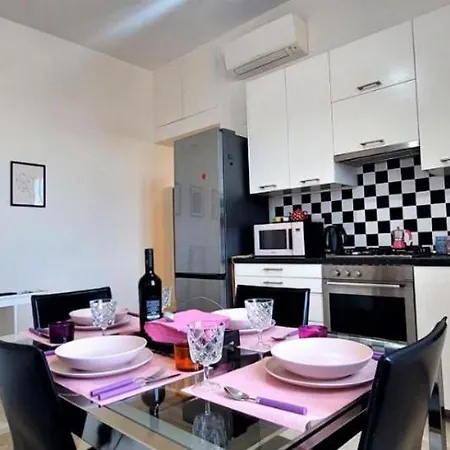 Casa Linda * روما